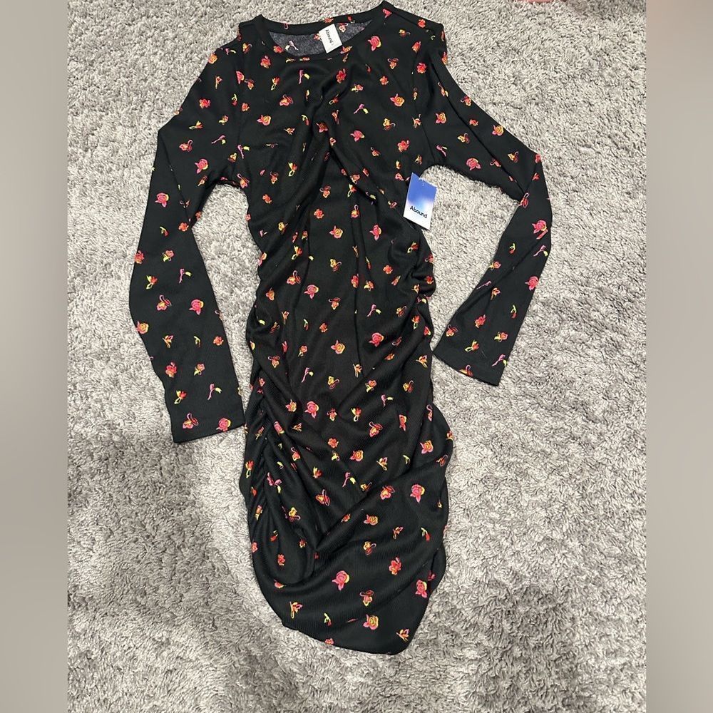 NWT Floral Dress from Abound -